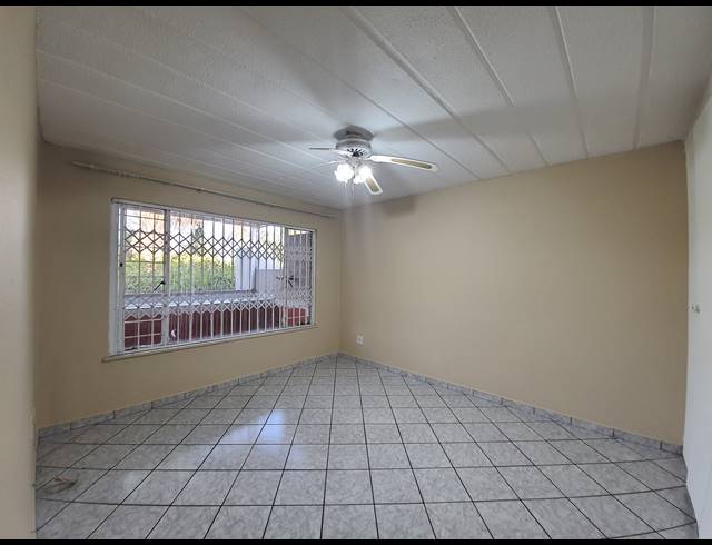 2 BEDROOM APARTMENT FOR SALE IN PRESIDENT PARK